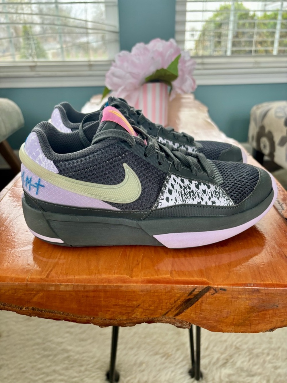 Nike Ja Morant Basketball Shoes Ja 1 “Personal Touch” size 4Y youth